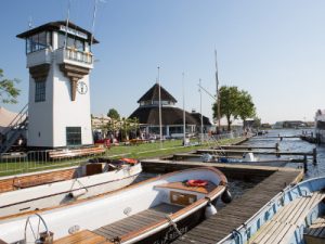 Sloepentocht Kagerplassen Kaag Leiden Sloepvaren Sloep Game Bedrijfsuitje